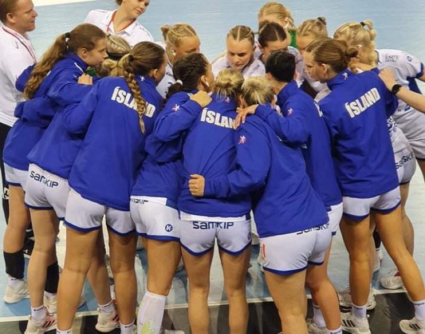 U-18 kvenna